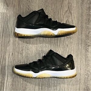 Jordan 11 Retro Low 72-10 AV2187-001 Size 10